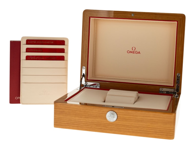 Omega Speedmaster Chronoscope 329.30.43.51.02.001